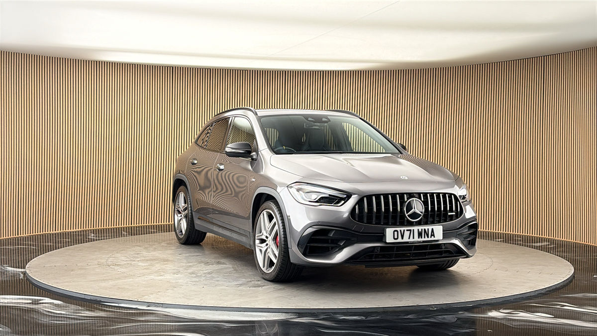 More views of Mercedes-Benz GLA