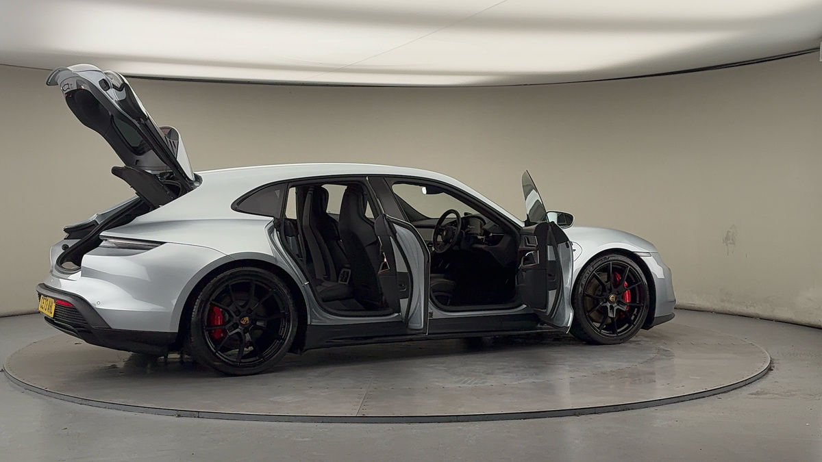 More views of Porsche Taycan