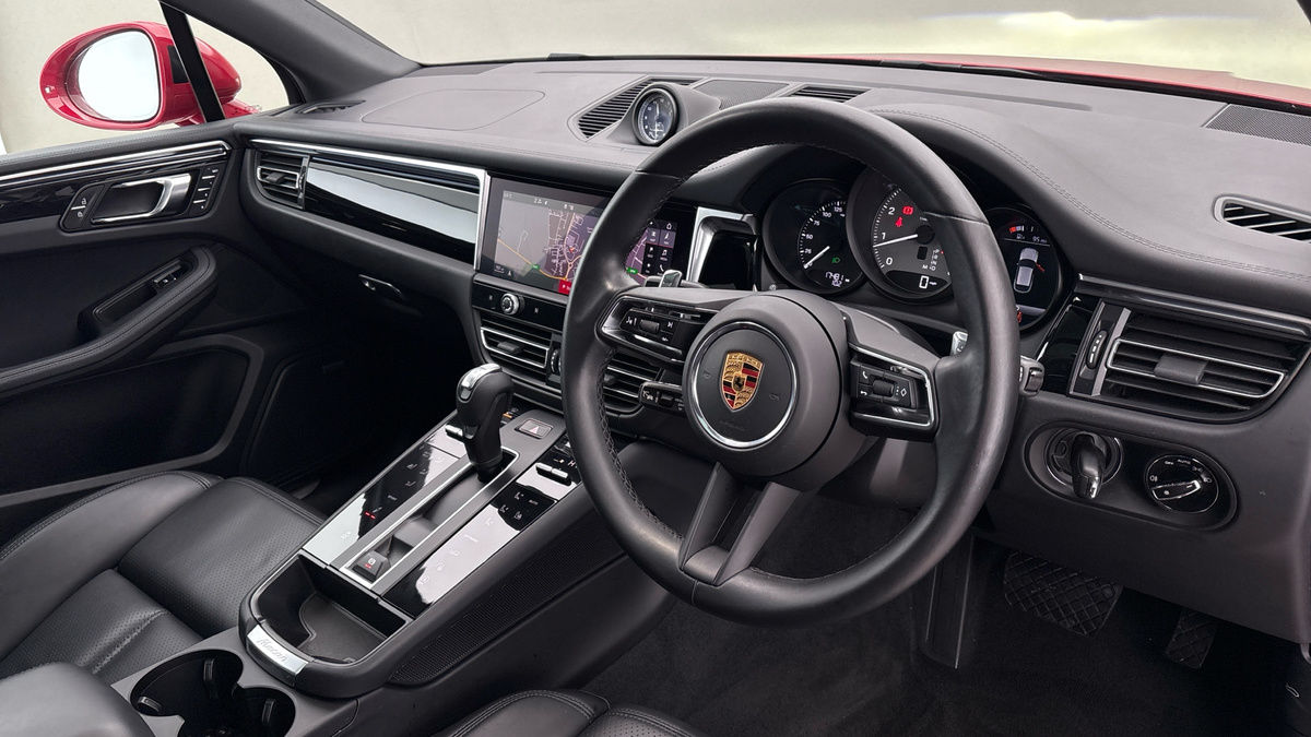 Porsche Macan Image 5