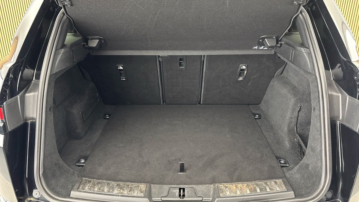 Land Rover Range Rover Evoque Image 11