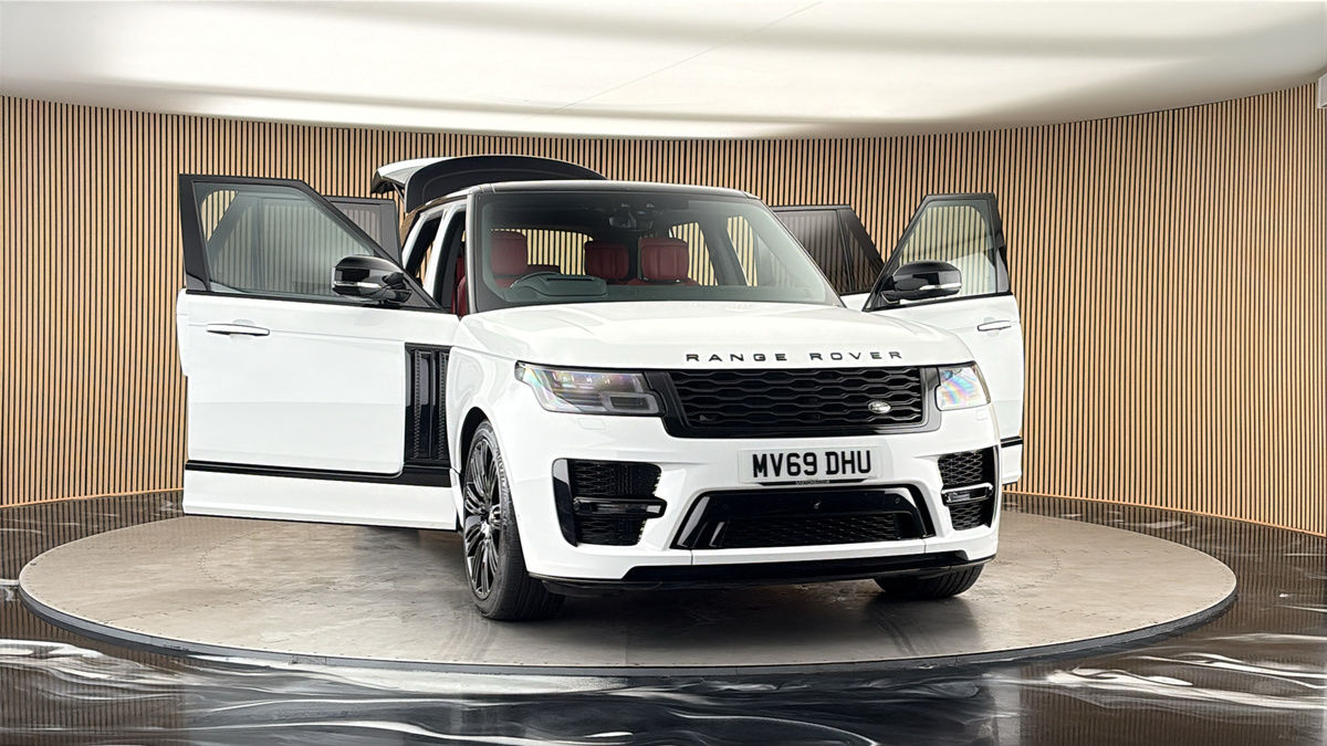 More views of Land Rover Range Rover