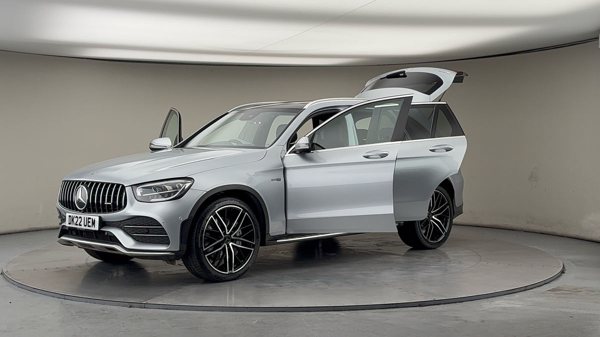 Mercedes-Benz GLC Image 22