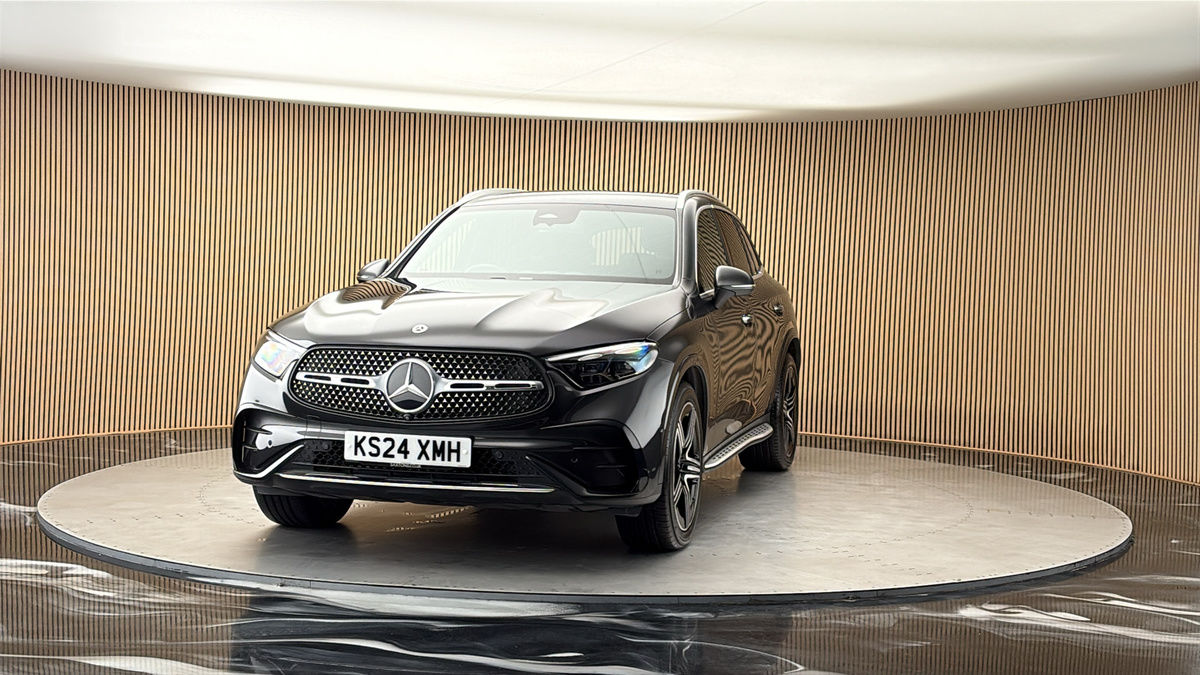 More views of Mercedes-Benz GLC