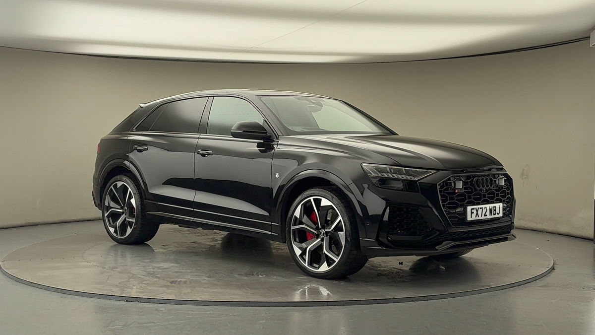 More views of Audi RSQ8