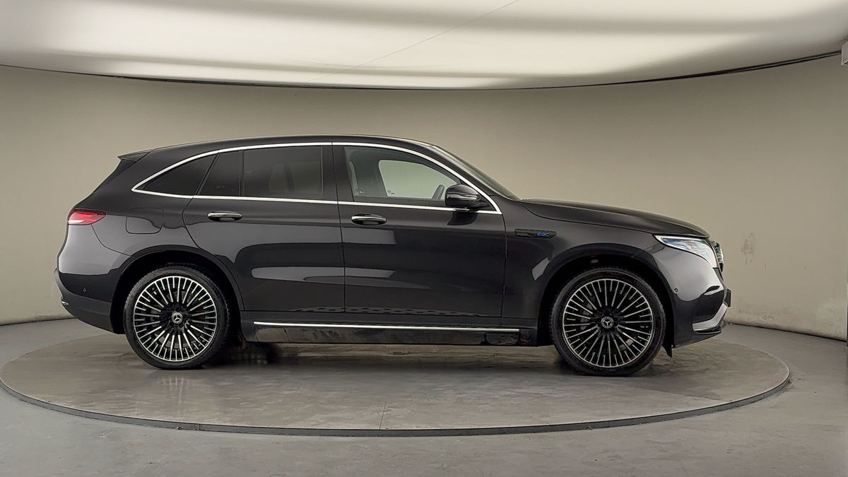 More views of Mercedes-Benz EQC