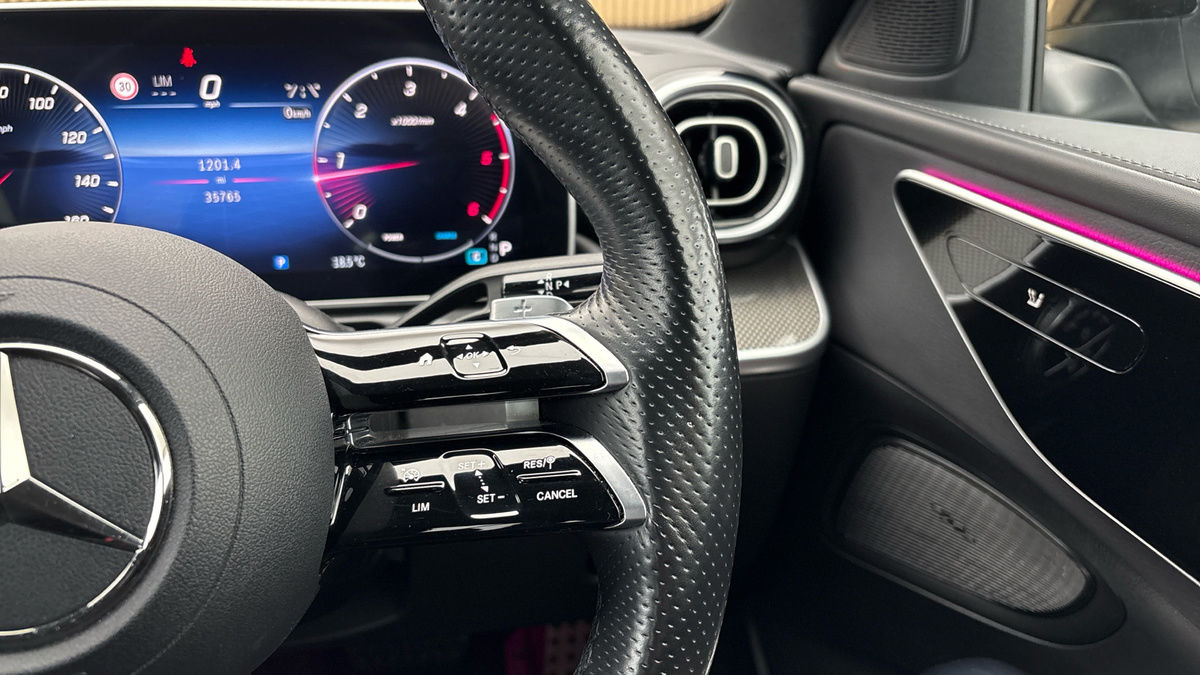 Mercedes-Benz C Class Image 14