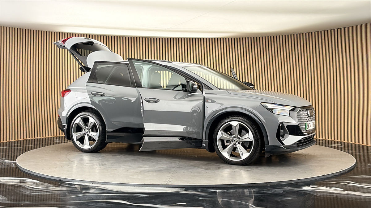 More views of Audi Q4 e-tron