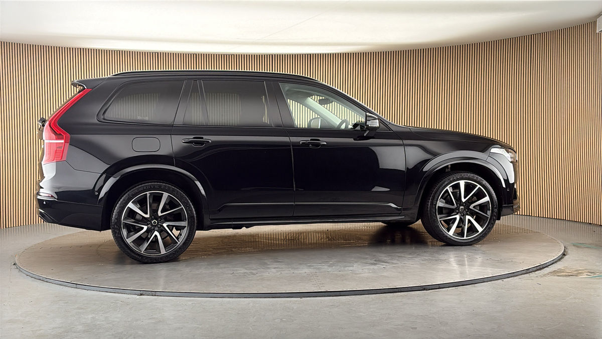 More views of Volvo XC90