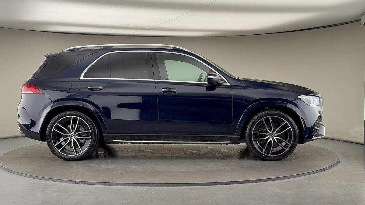 Mercedes-Benz GLE Image 16