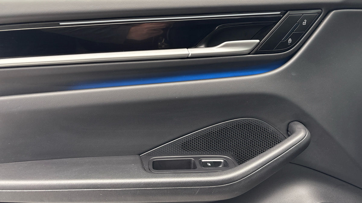 Porsche Macan Image 19