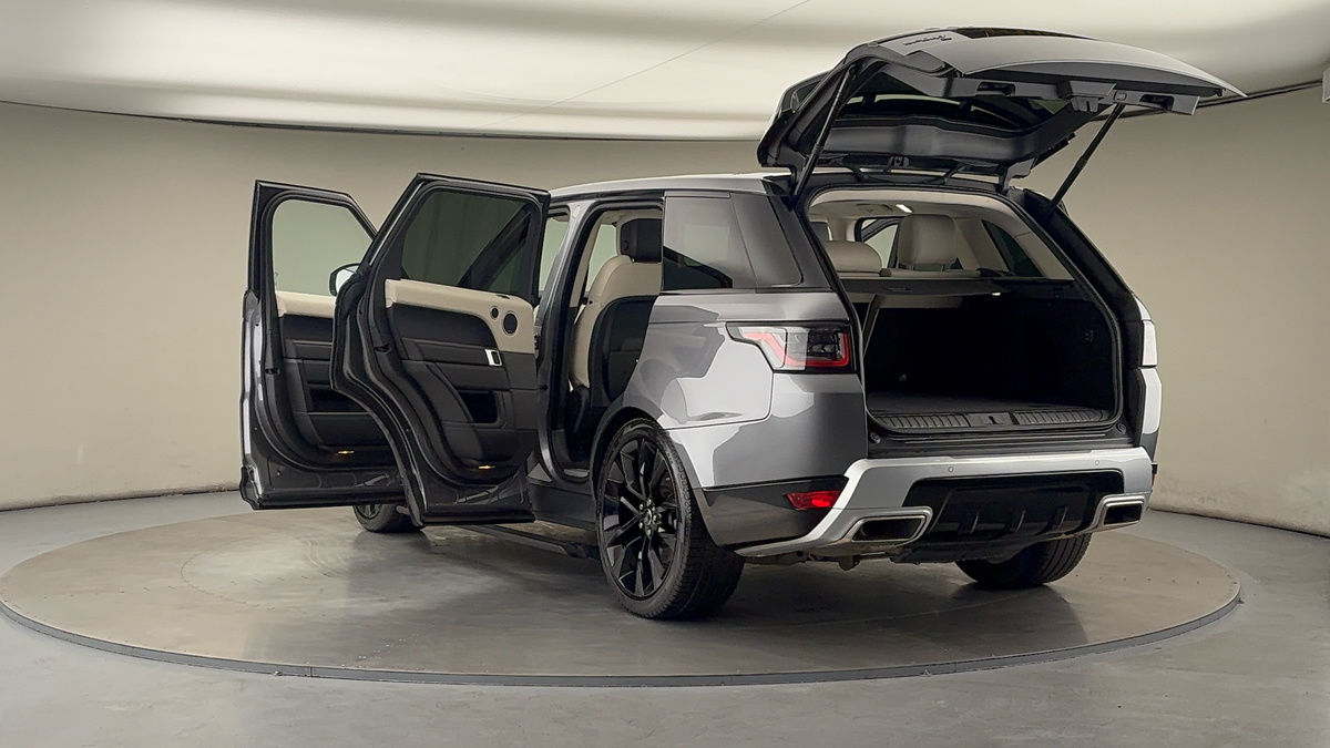 Land Rover Range Rover Sport Image 23