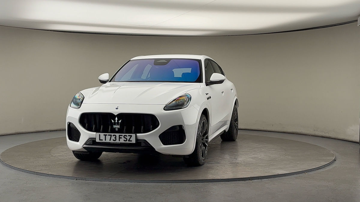 More views of Maserati Grecale