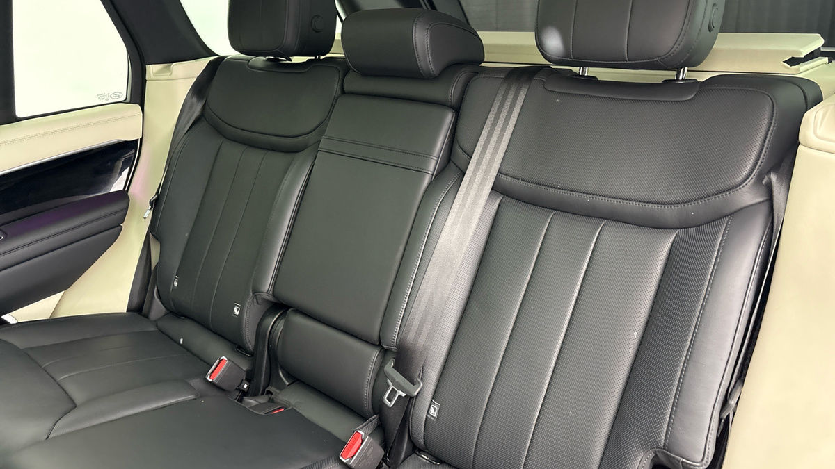 Land Rover Range Rover Image 8