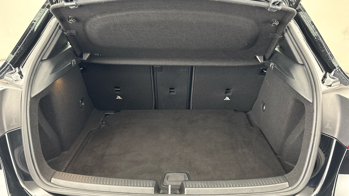 Mercedes-Benz A Class Image 11