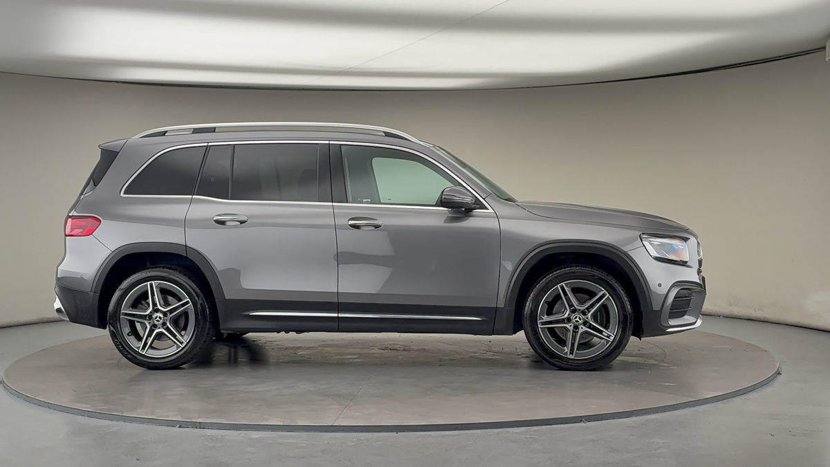 More views of Mercedes-Benz GLB