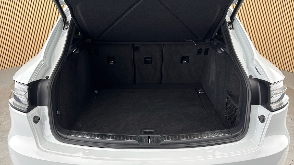 Porsche Macan Image 11