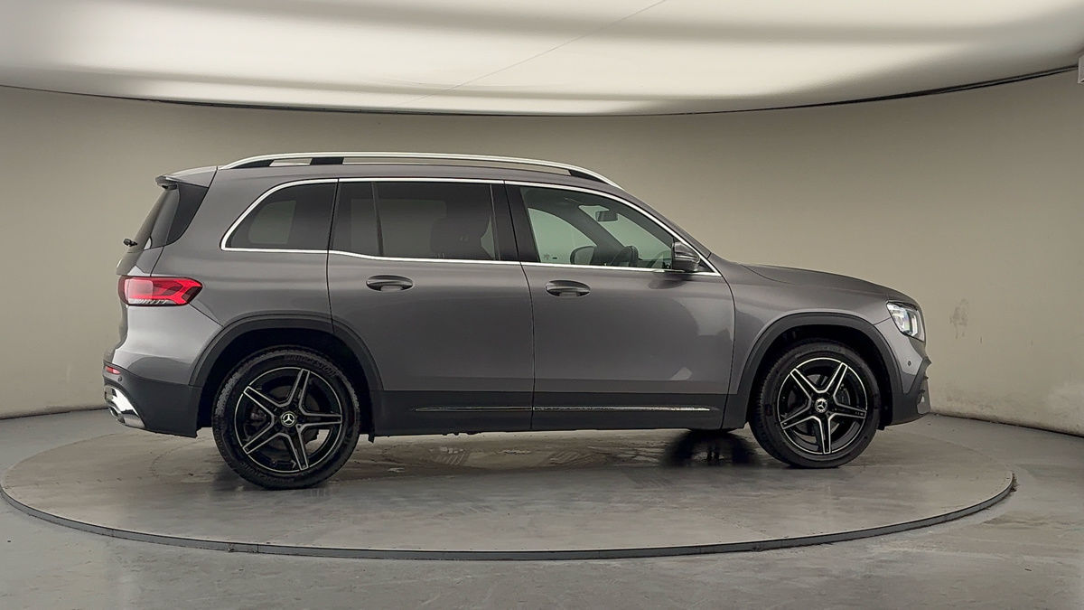 More views of Mercedes-Benz GLB