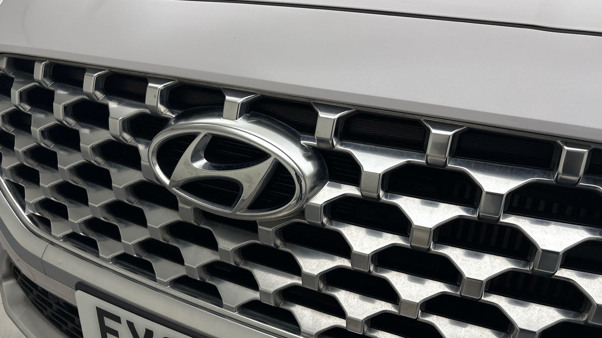 Hyundai Santa Fe Image 24
