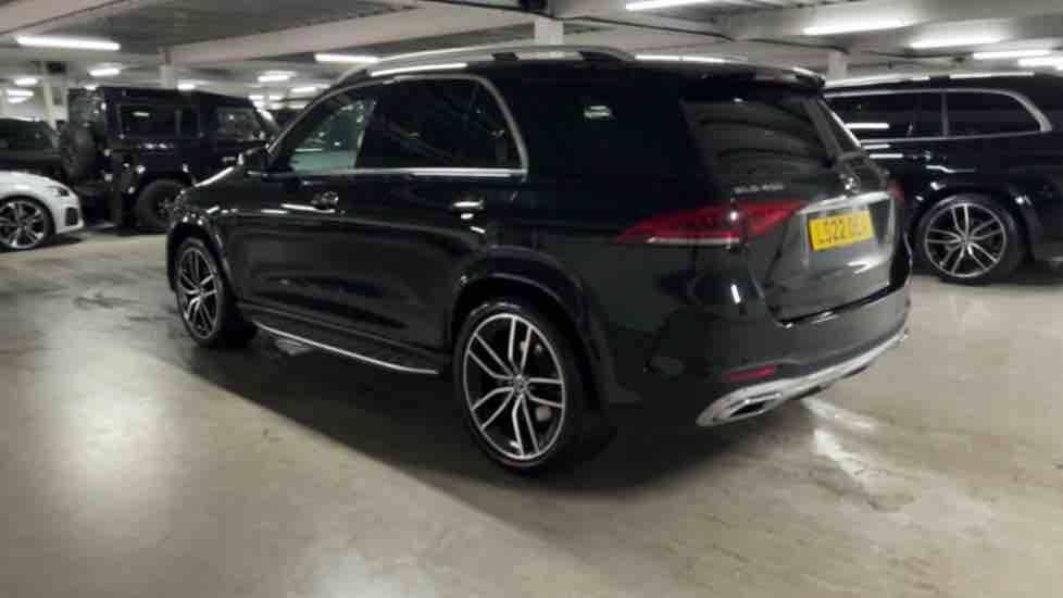 More views of Mercedes-Benz GLE
