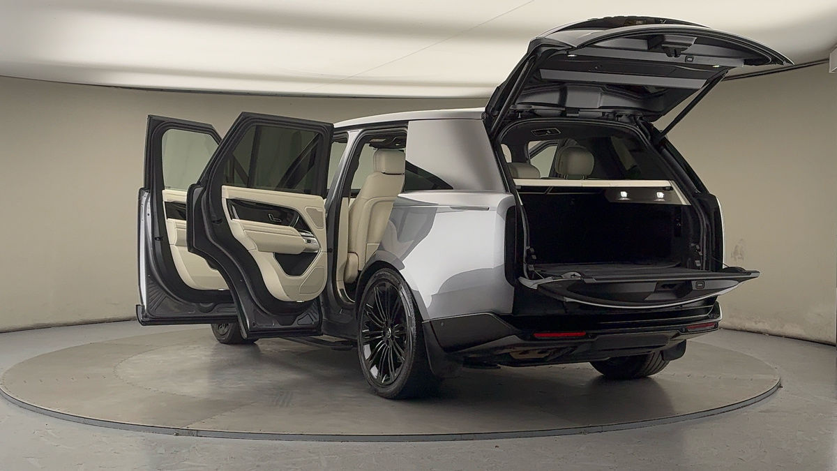 Land Rover Range Rover Image 23