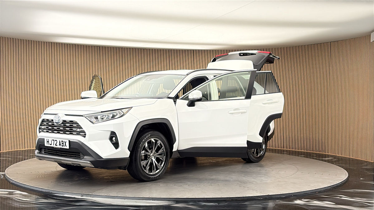 Toyota RAV4 Image 22