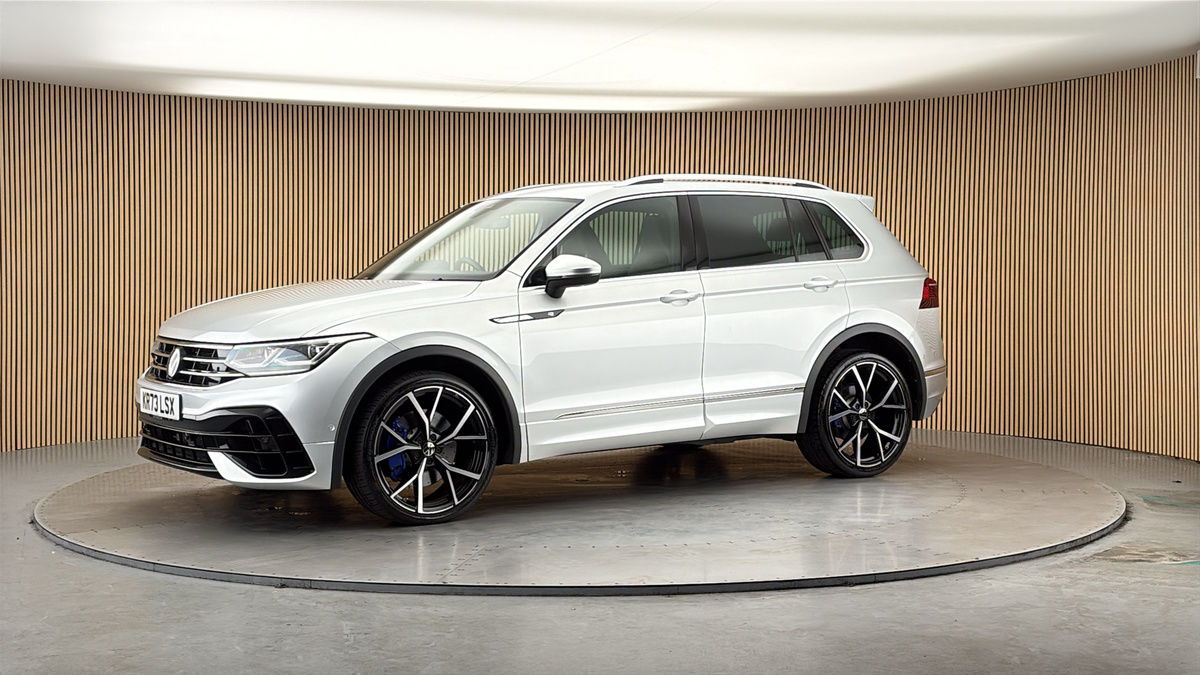 More views of Volkswagen Tiguan