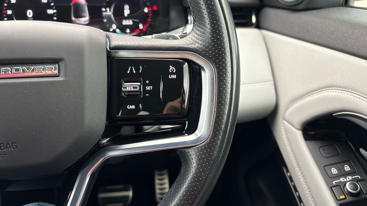 Land Rover Range Rover Evoque Image 14