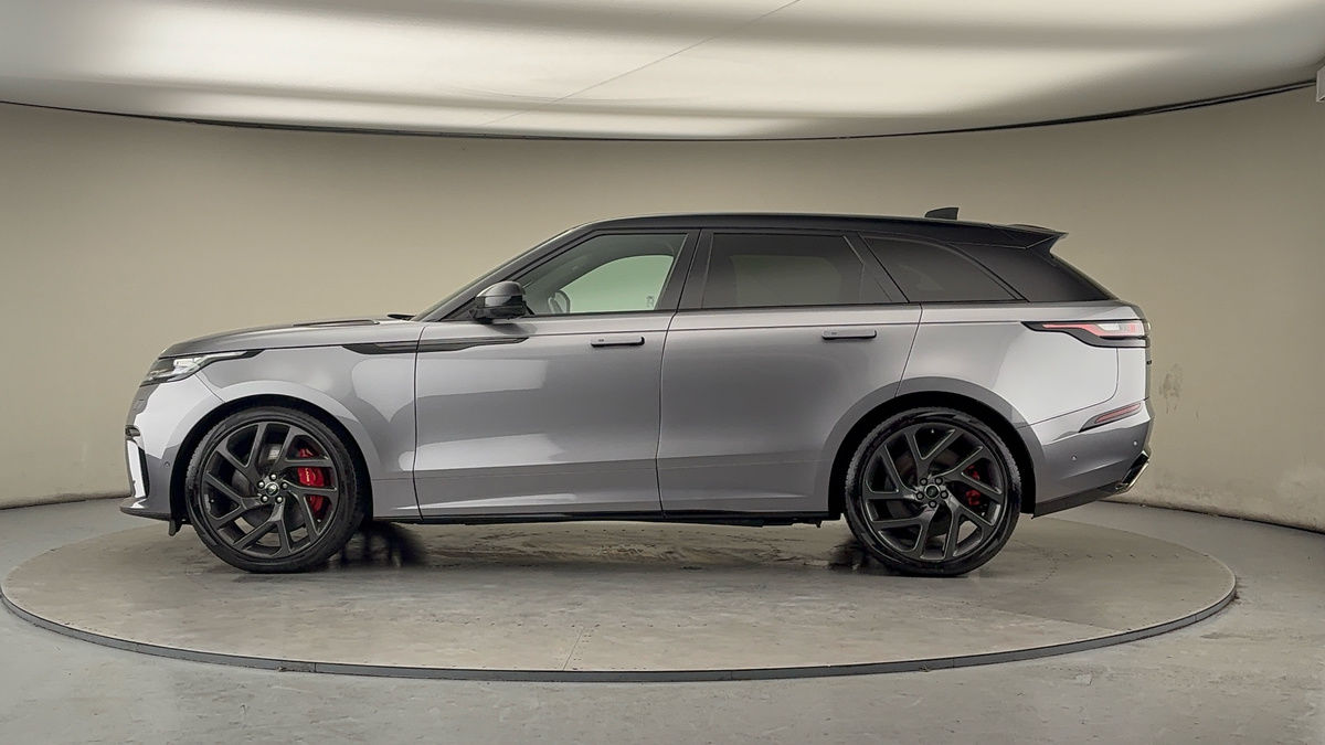 Land Rover Range Rover Velar Image 15
