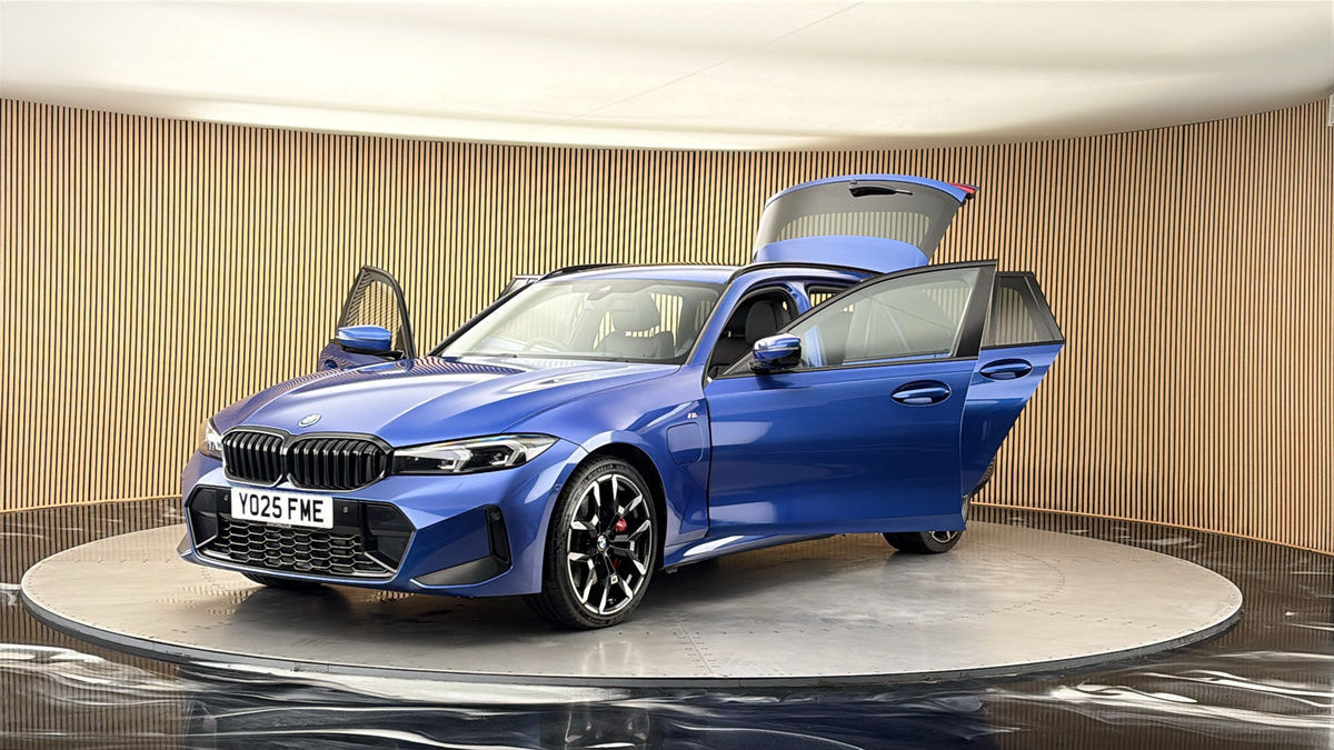 More views of BMW 3 Series