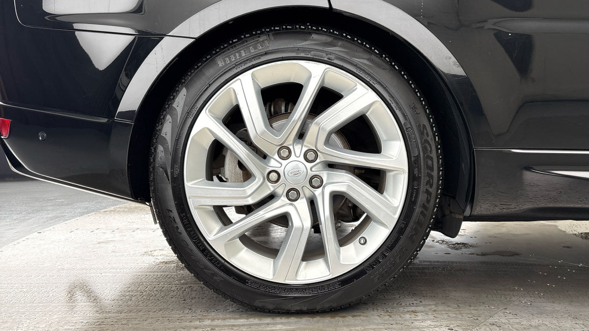 Land Rover Range Rover Sport Image 10