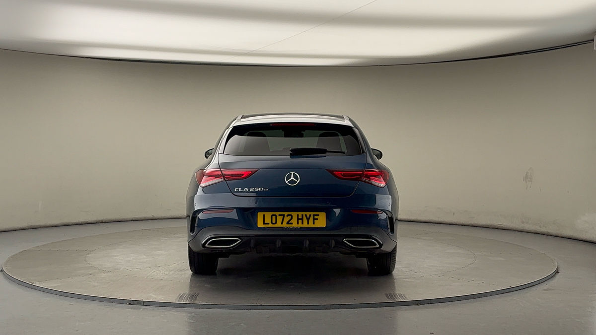 Mercedes-Benz CLA Image 4