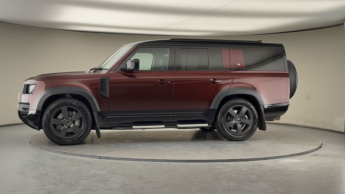 More views of Land Rover Defender 130