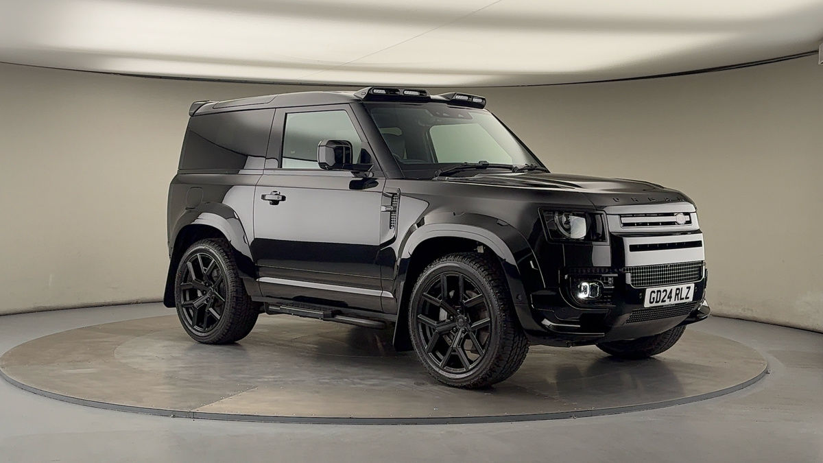 More views of Land Rover Defender 90