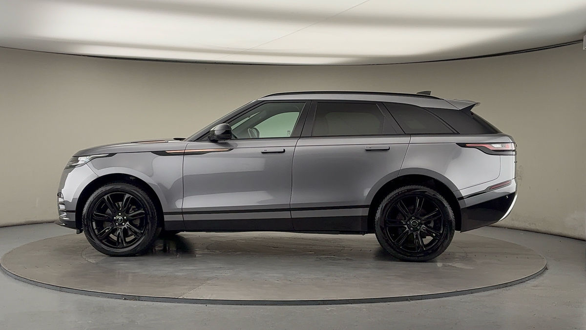 More views of Land Rover Range Rover Velar