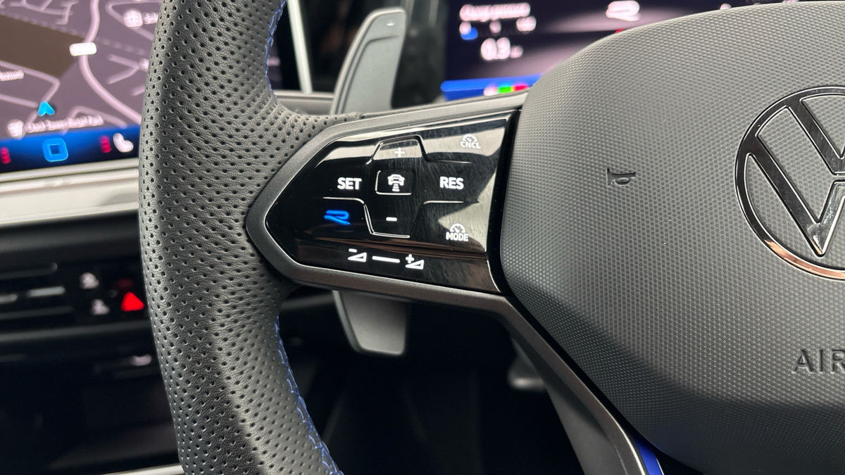 Volkswagen Golf Image 13