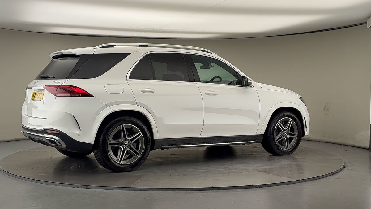 More views of Mercedes-Benz GLE