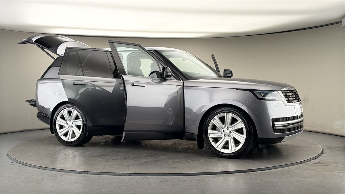 More views of Land Rover Range Rover