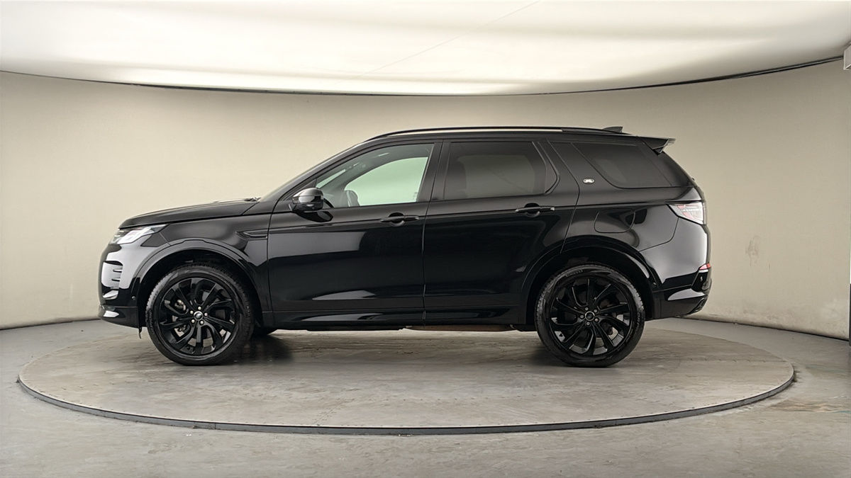 Land Rover Discovery Sport Image 15