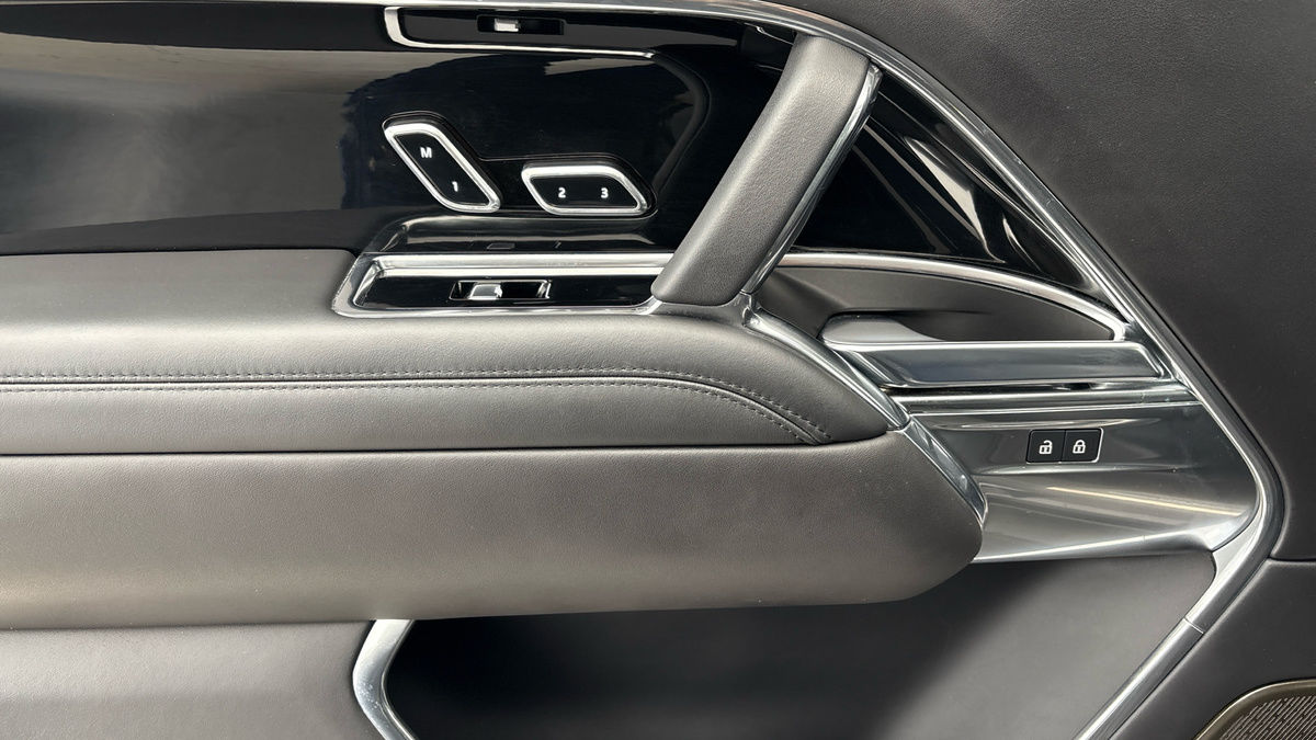 Land Rover Range Rover Image 19