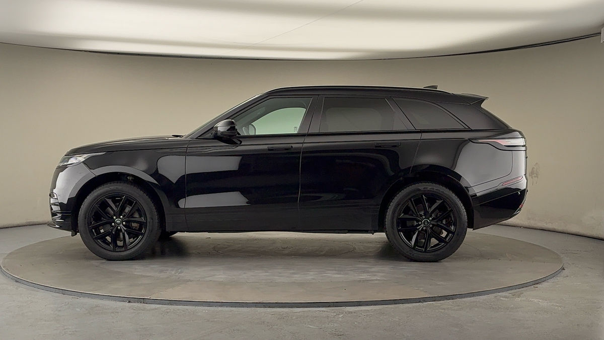 Land Rover Range Rover Velar Image 15