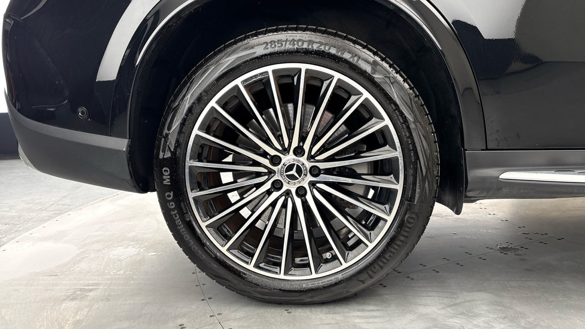 Mercedes-Benz GLC Image 10