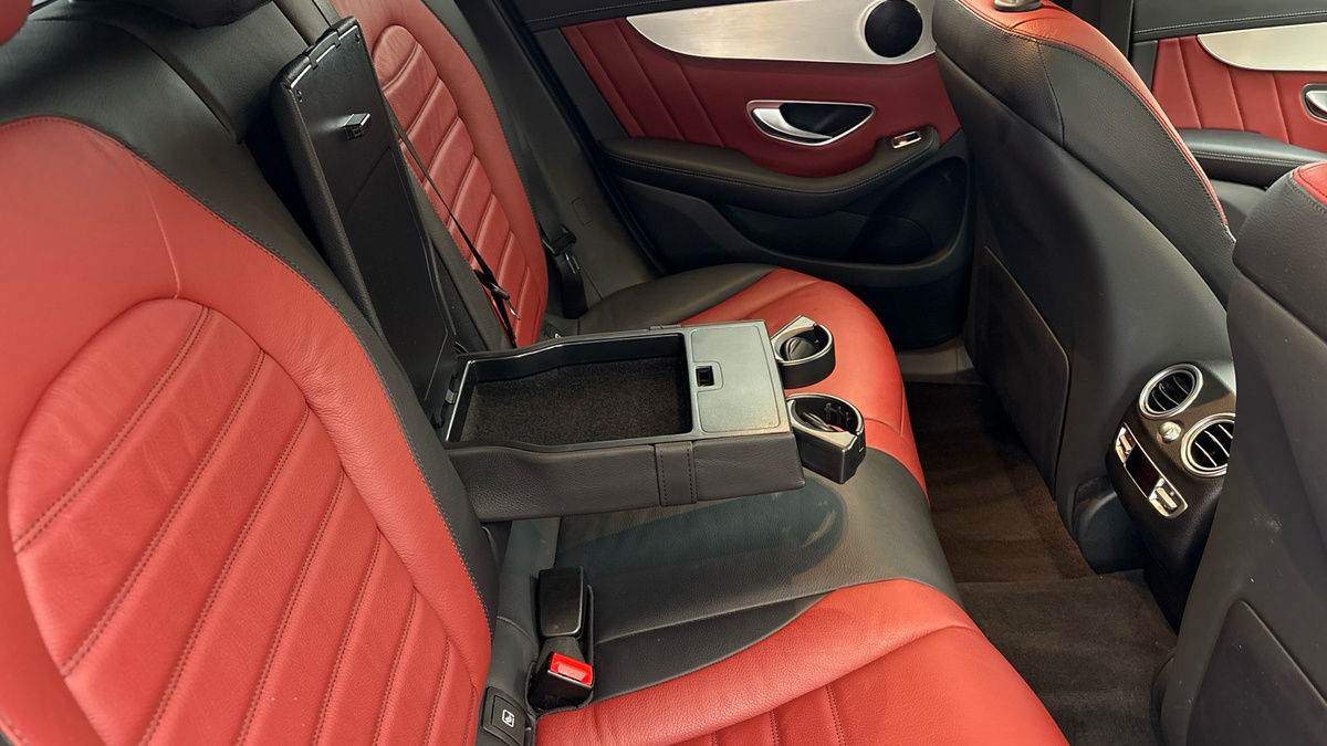 Mercedes-Benz GLC Image 9