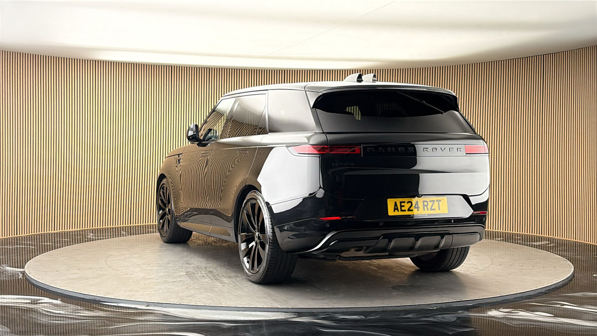 More views of Land Rover Range Rover Sport