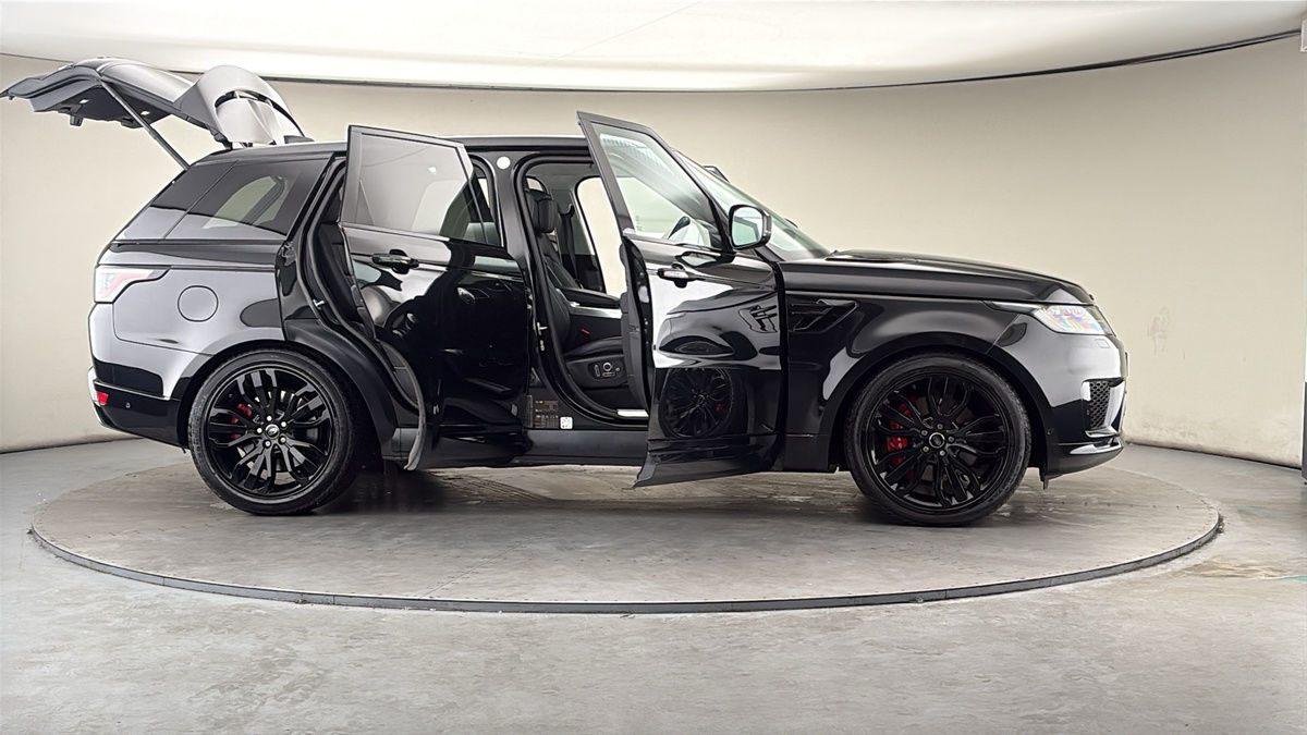 More views of Land Rover Range Rover Sport