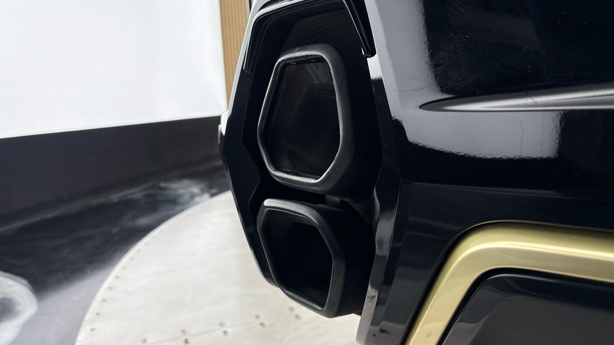 BMW XM Image 61