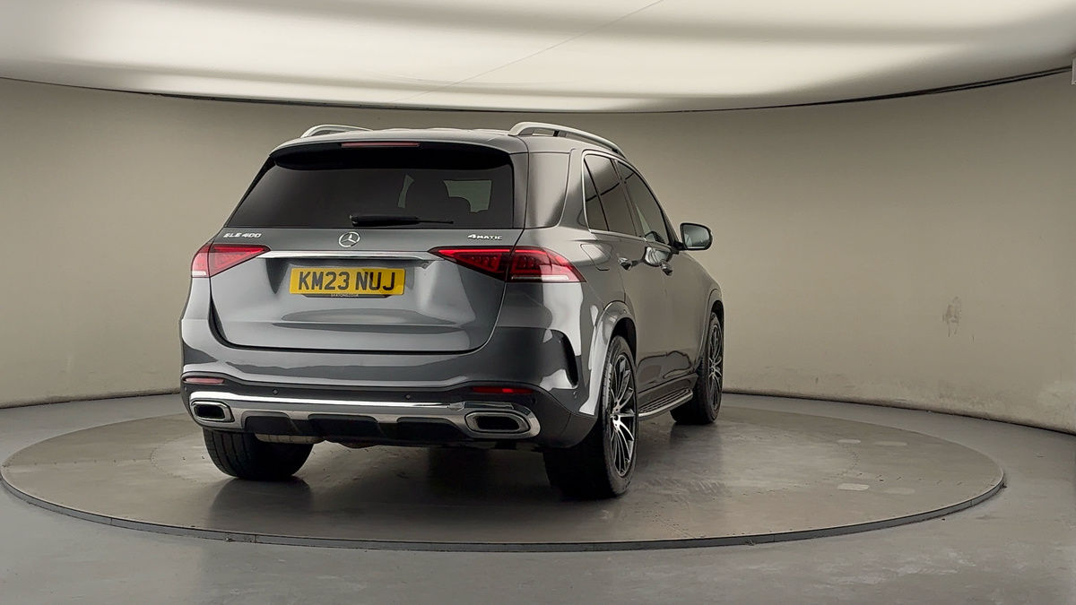 More views of Mercedes-Benz GLE