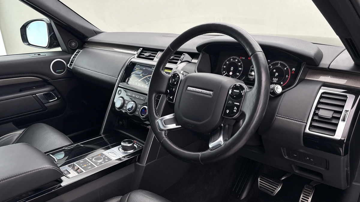 Land Rover Discovery Image 5