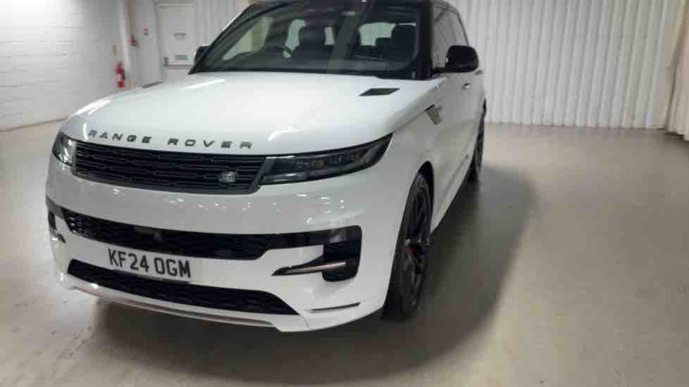 More views of Land Rover Range Rover Sport