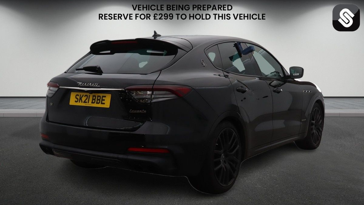 Maserati Levante Image 4
