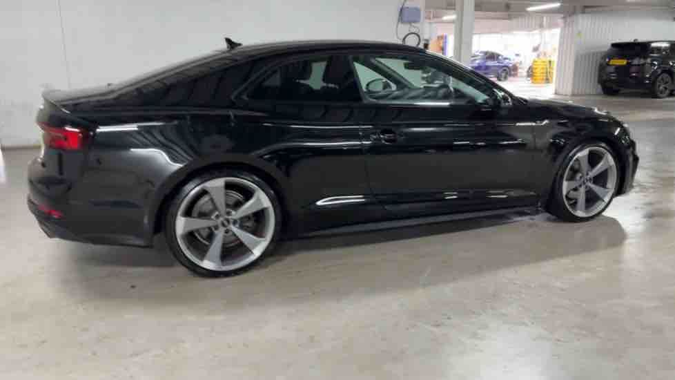 More views of Audi A5